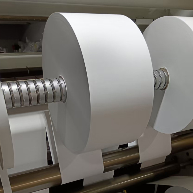 75um 75mic PP Mat Synthetisch Papier Film Kleefmiddel Etiketteringsmateriaal voor de productie van voedingsmiddelenetiketten
